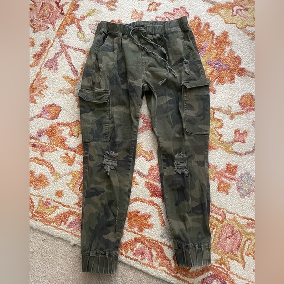 Almost Famous Pants - Distressed camo joggers